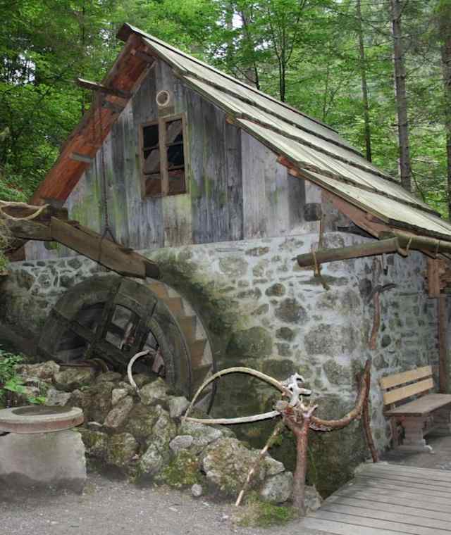  Die renovierte Mühle bietet einen netten Rahmen für eine kurze Rast.