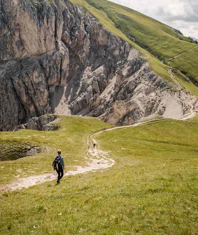 Auf dem Weg zur Dreifingerspitze im Naturpark Fanes-Sennes Prags