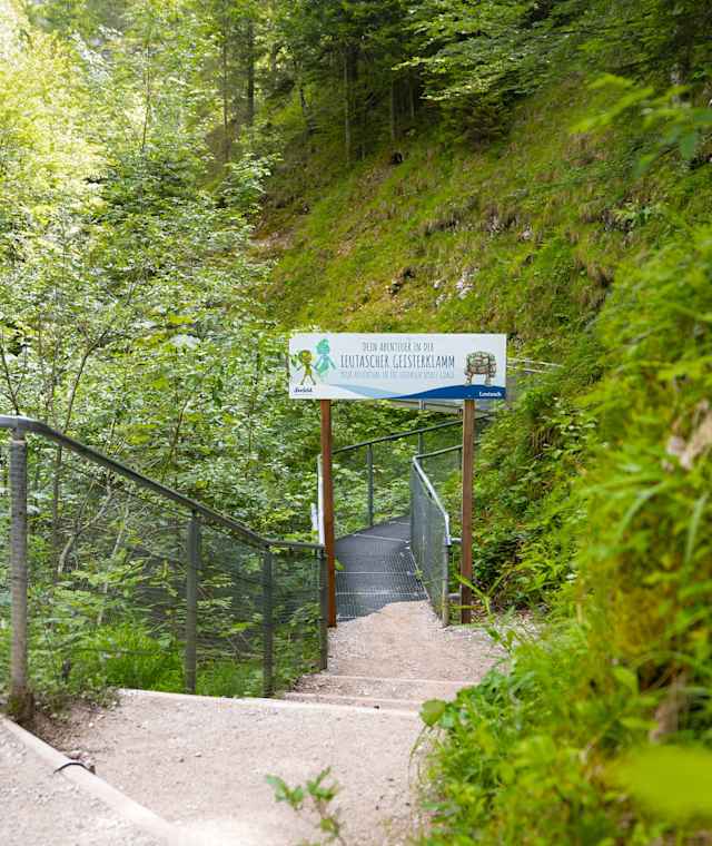 Eingang am Steg