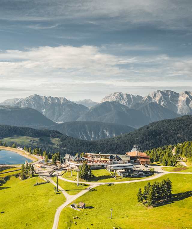 Bergstation Hochötz mit derm Berggasthof Schönblick