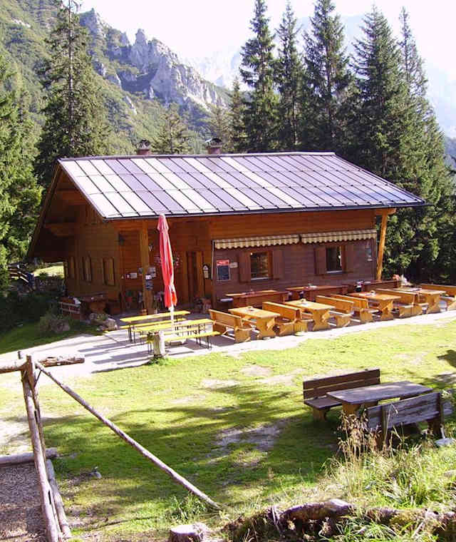 Neue Alplhütte