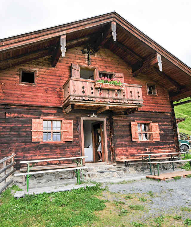 Die urige Katztsteinalm