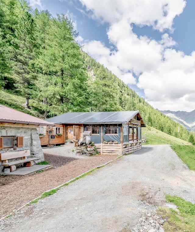 Larein Alpe