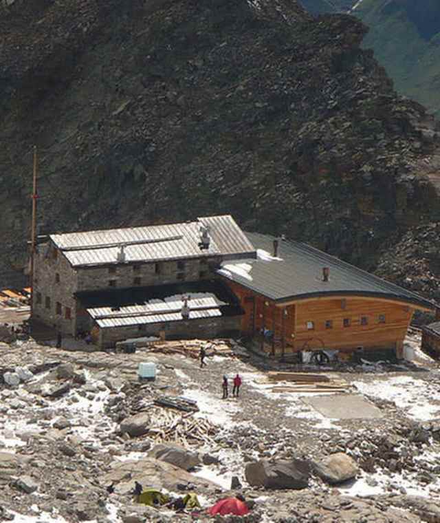 Mantova Hütte