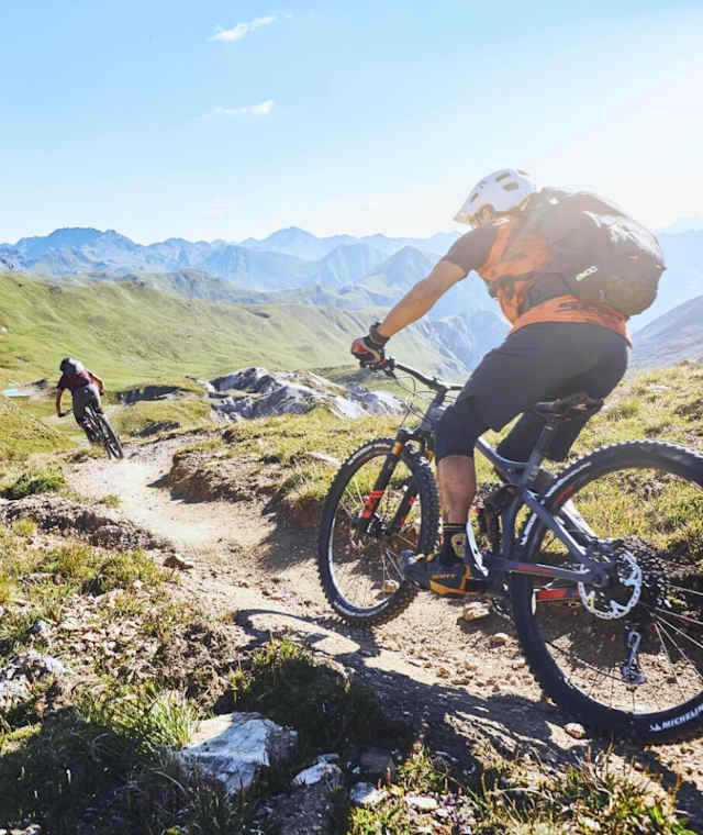 Bike & Hike: Von Ischgl auf den Piz Munschuns