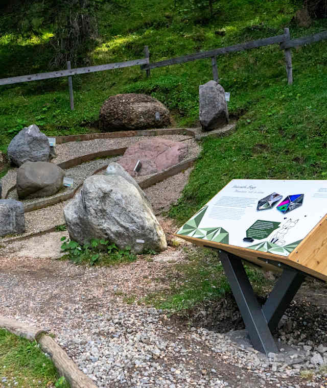 Unterwegs am neu gestalteten Natursprünge-Weg