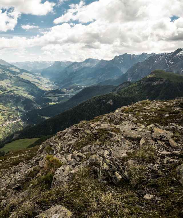 Panoramablick auf das Unterengadin 