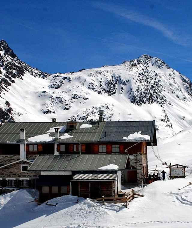 Die Pforzheimer Hütte (2.308 m)