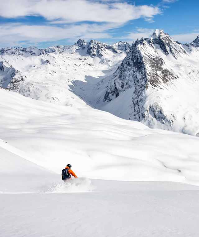 Sensationelle Abfahrt vom Pischahorn ins Vereinatal
