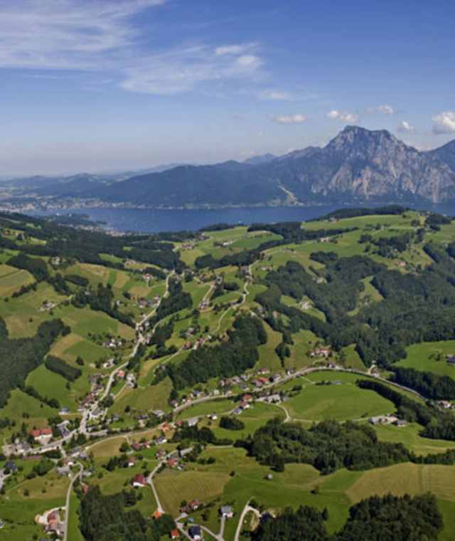 Grasberg aus der Luft