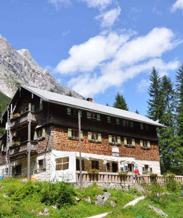 Die Reintalangerhütte - Eine Oase der Ruhe zwischen Garmisch und der Zugspitze 