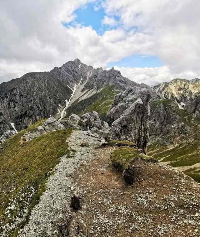 Blick auf die Reither Spitze im Naturpark Karwendel