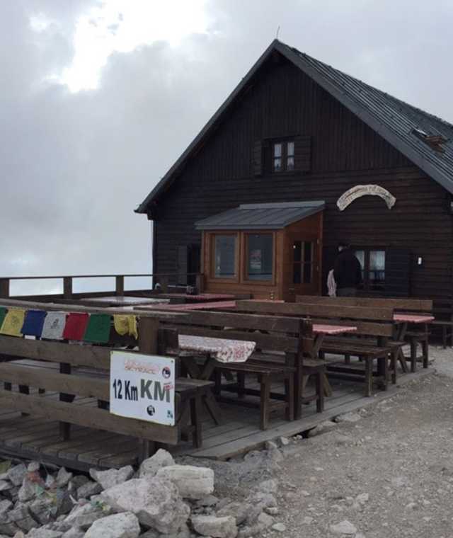 Die Fassahütte befindet sich auf 3.152 m Höhe.