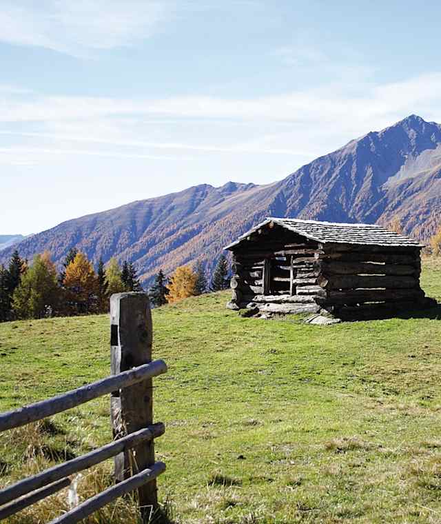 Hochalm mit Hütte