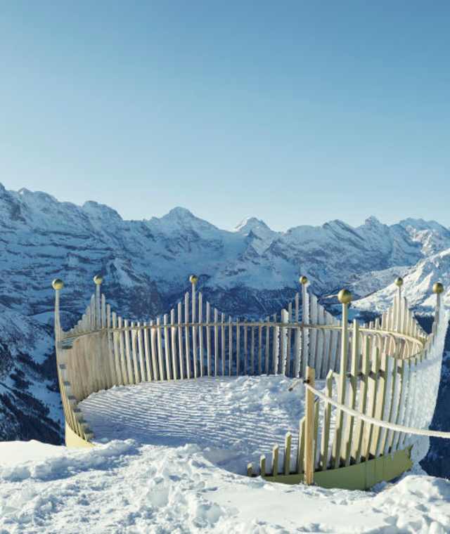 Blick auf das berühmte Dreigestirn von Eiger, Mönch und Jungfrau vom Royal Walk