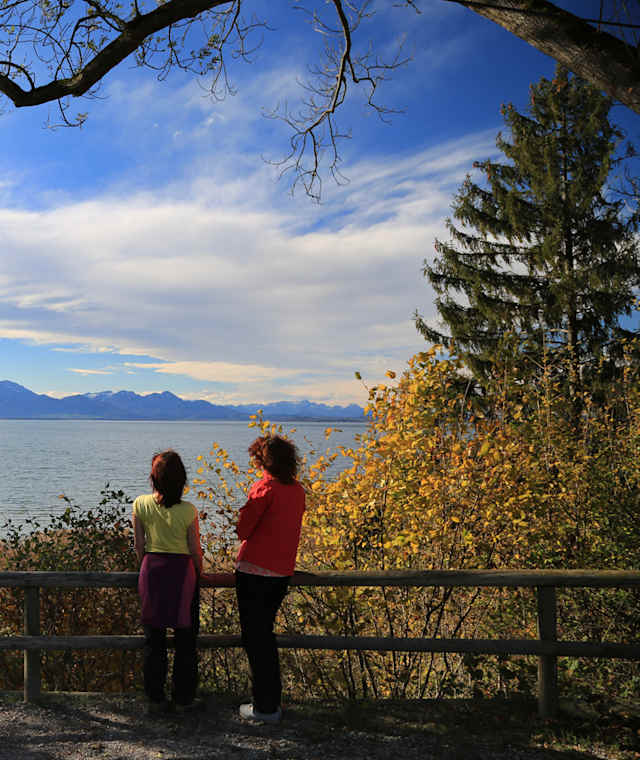 Schöne Chiemsee-Aussicht in Chieming-Stöttham