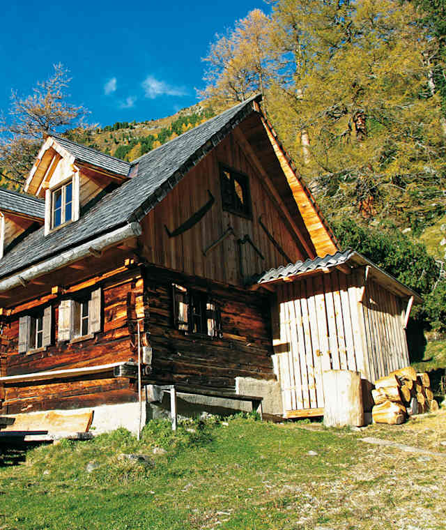 Bedenkenswerte Stille: Die Schattnerhütte wird, leider, nicht mehr bewirtschaftet.