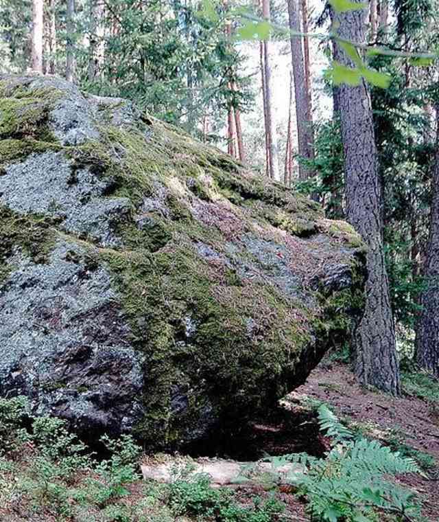 Der Schalenstein Weiberzahn