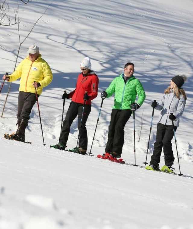Schneeschuhwandern bei Lackenhof
