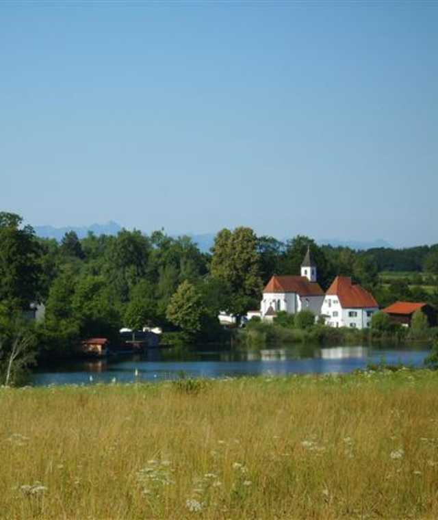 Blick auf das Lloster Seeon