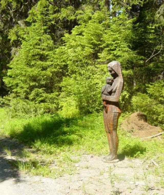 Skulpturenweg - senda da sculpturas