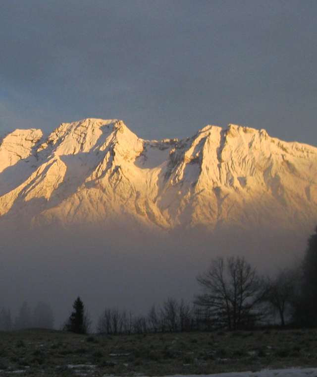 Sonnenaufgang am Bettelwurf im Winter