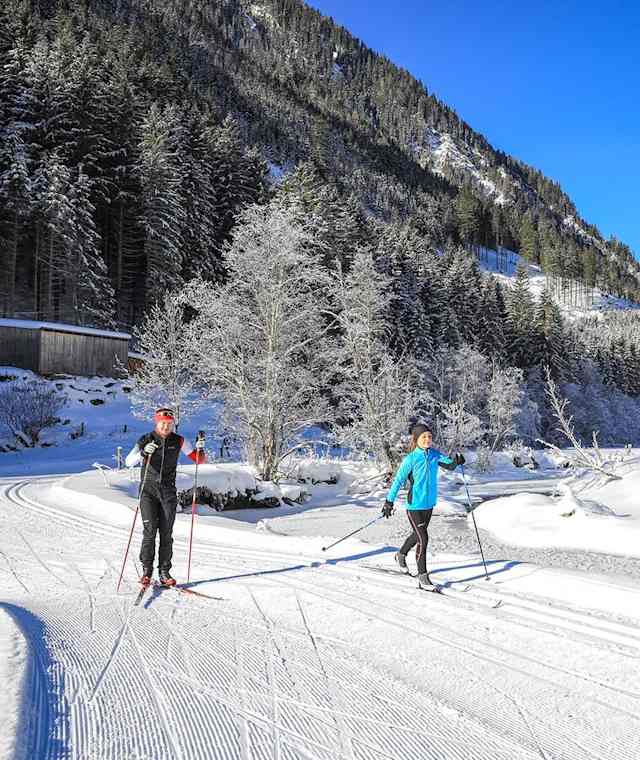 Auf der Almenrunde den Untertalbach entlang