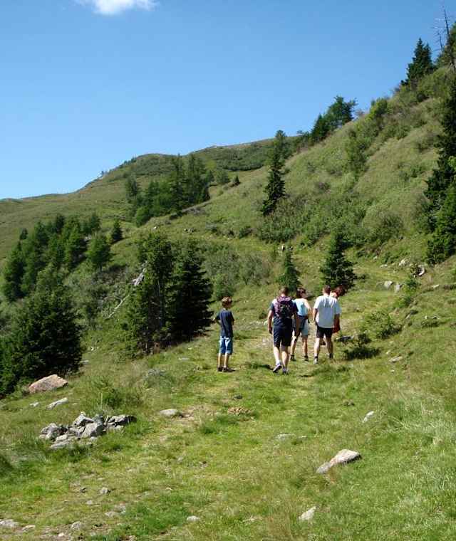 Aufstieg Richtung Rabenkofel Nationalpark Nockberge. 