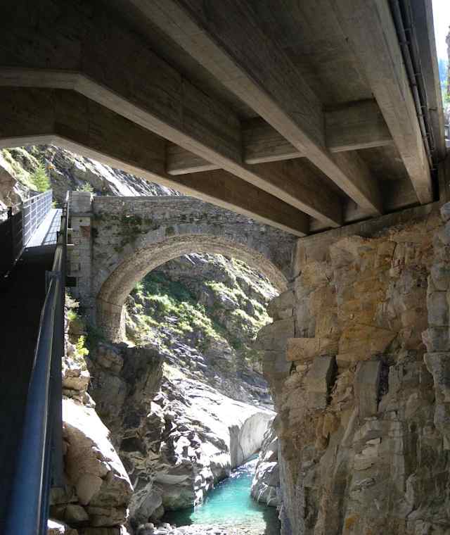 Blick in die Gondoschlucht