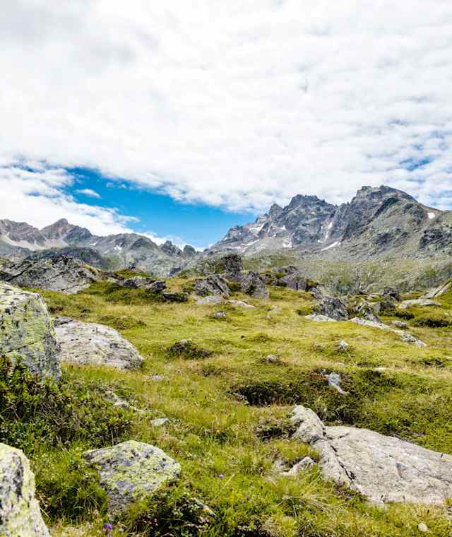Wanderung zu den Surettaseen