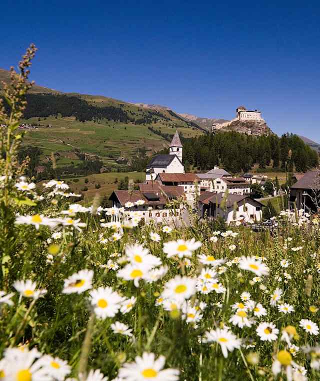 Schloss Tarasp