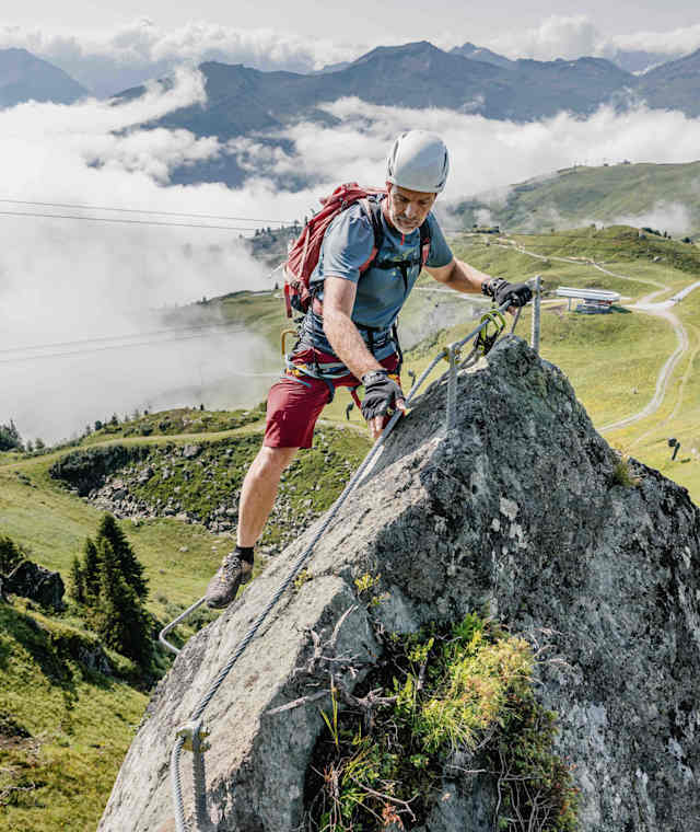 Tauernbick-Klettersteig mit Blick auf die Tauern