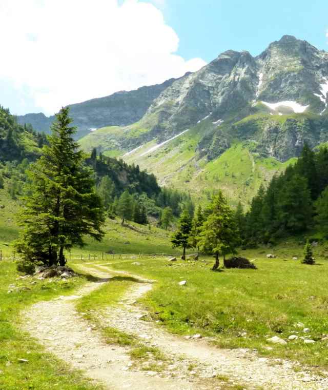 Wanderung zur Keinprechthütte