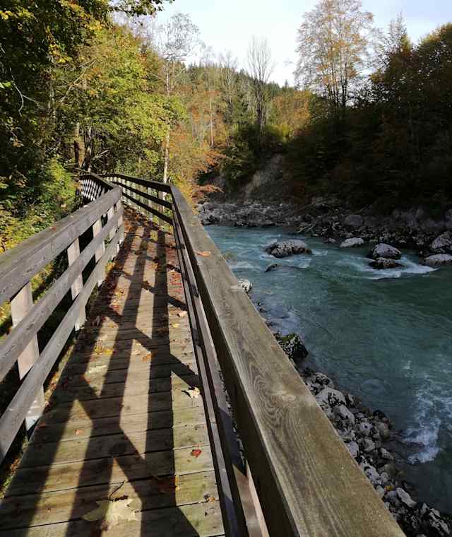Triftsteig entlang der Saalach