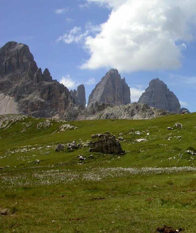 Letzter Blick zur Drei-Zinnen-Hütte zurück