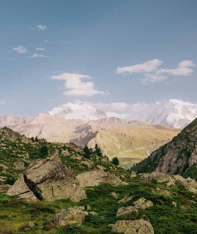 Wer weiter zur Trifthütte aufsteigt, wird mit einem sensationellen Bergpanorama belohnt.