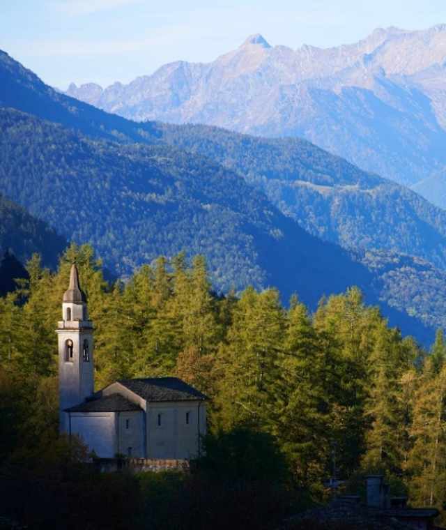 Kirche im Bergell