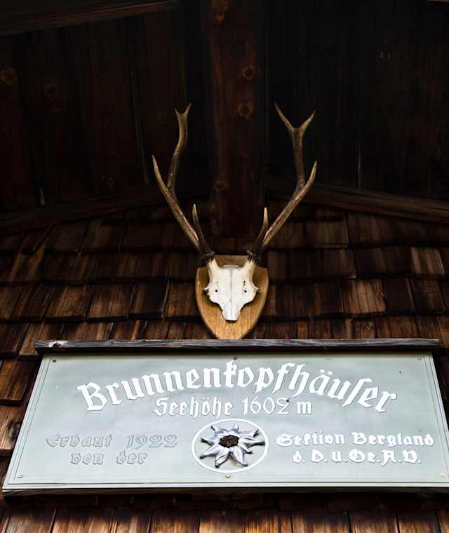An der Brunnenkopfhütte