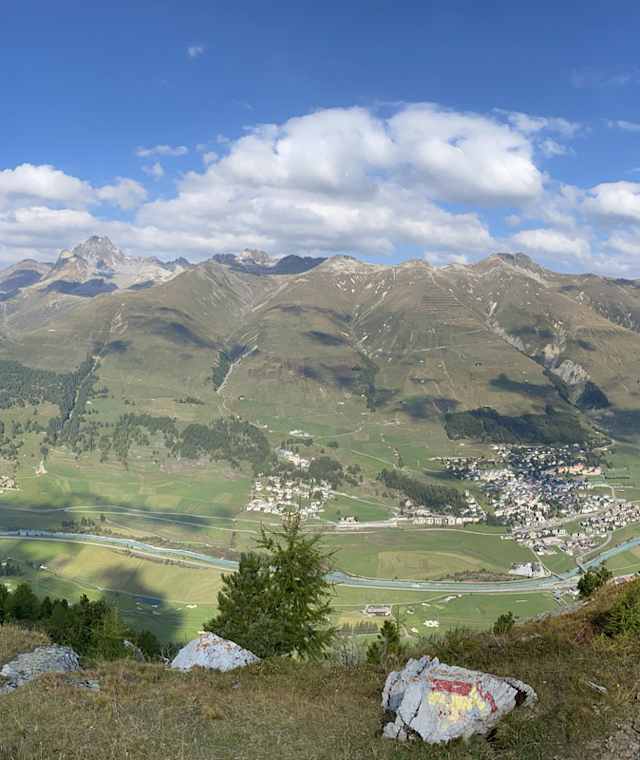 Aussicht runter auf die Dörfer der Plaiv