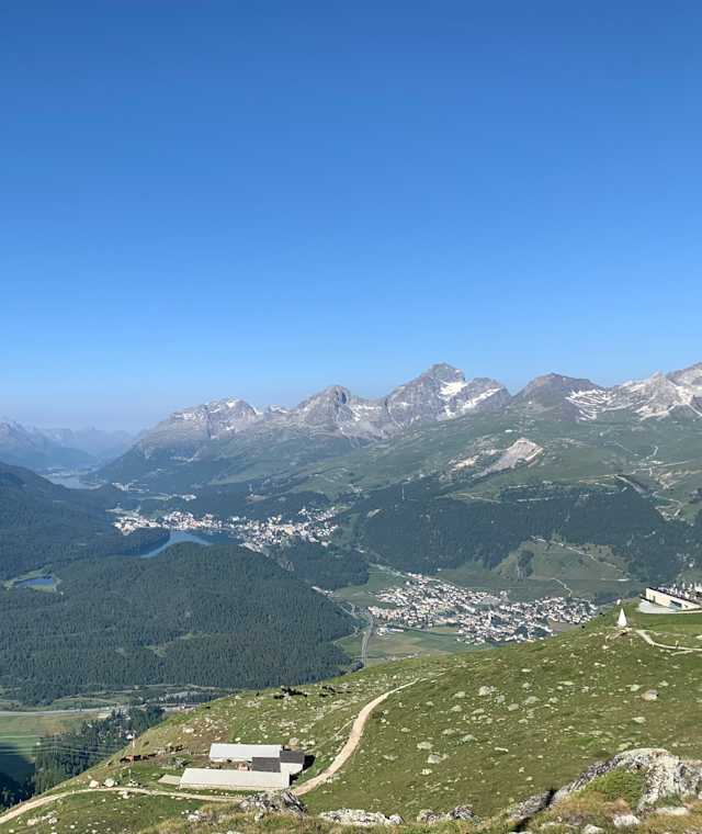 Sicht von Muottas Muragl aufs Engadin