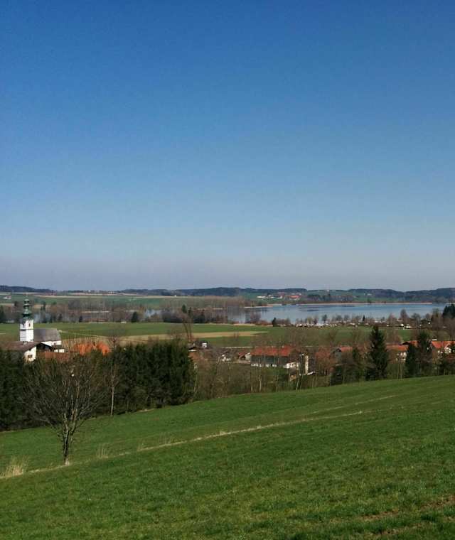 Blick über den Waginger See