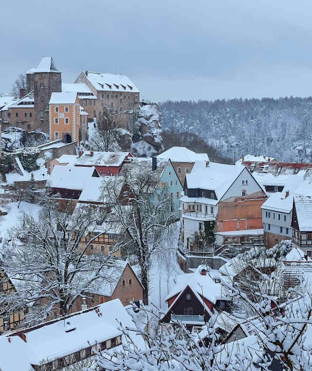 Blick auf Hohnstein vom Kasper-Pfad aus